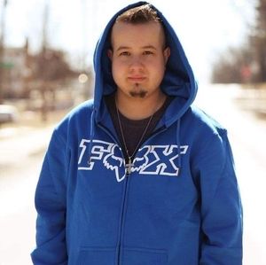 Meet your Posher, Drake william